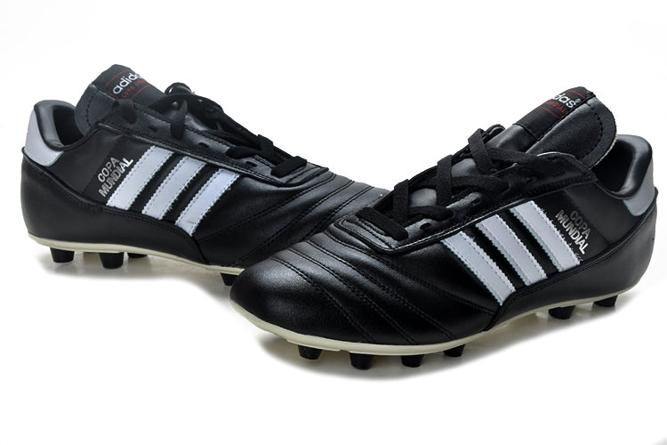 Chuteira Adidas Copa Mundial Black-White FG